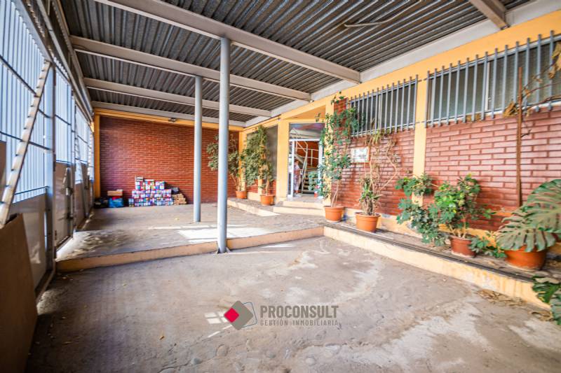 VENTA PROPIEDAD POTENCIAL COMERCIAL, DIECIOCHO/BLA...